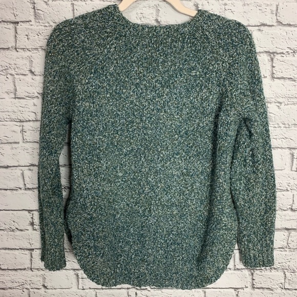 Jones New York Women’s Boucle Knit Sweater Green Blue Size Small Casual Pullover - Picture 2 of 9